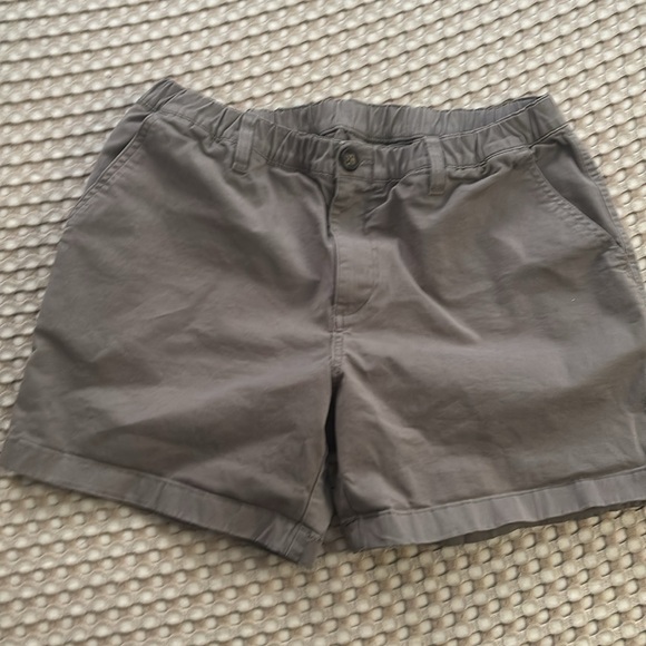 Chubbies Gray and Tan Flat Front Shorts - Picture 6 of 9